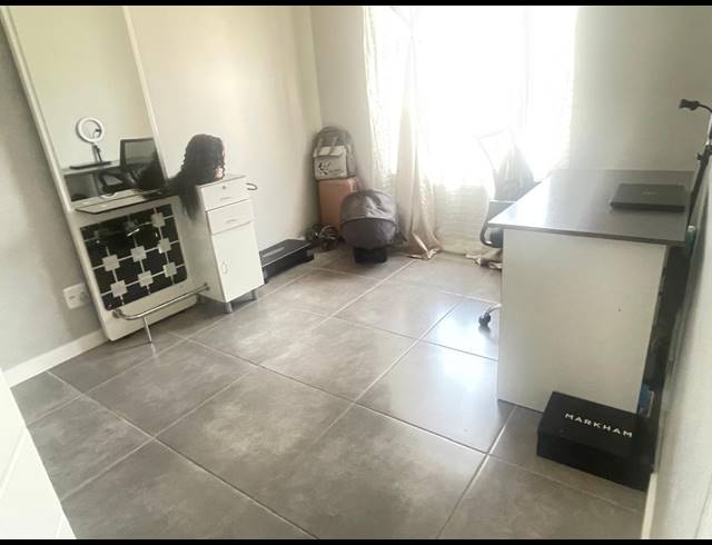 2 BEDROOM DUPLEX FOR SALE IN SINOVILLE